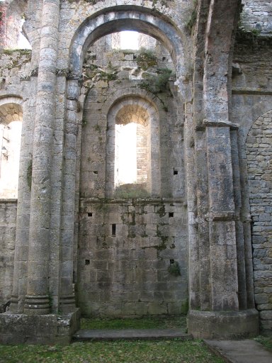ancienne abbaye Saint-Pierre puis église paroissiale Notre-Dame de l'Assomption
