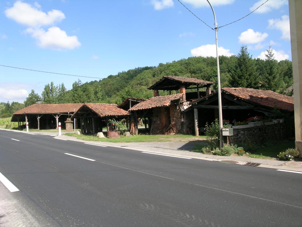 briqueterie , tuilerie actuellement hangar agricole
