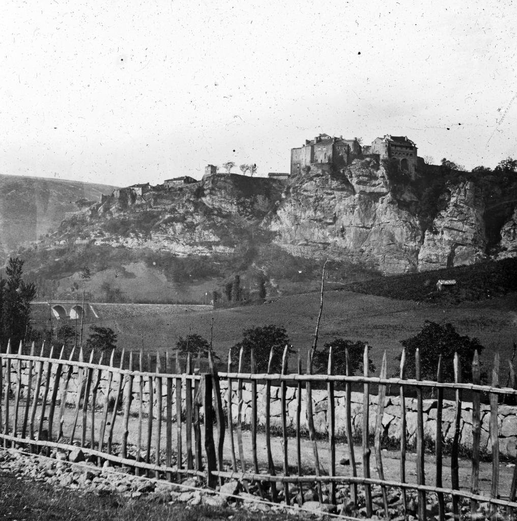 château de Bruniquel