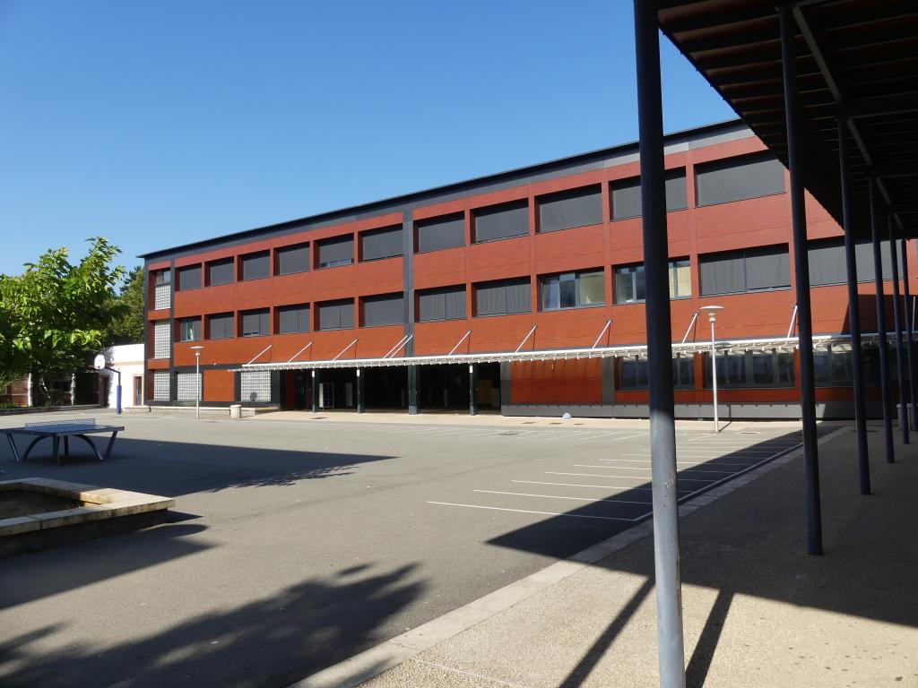 lycée Gaston Monnerville et collège Olivier de Magny (cité scolaire)