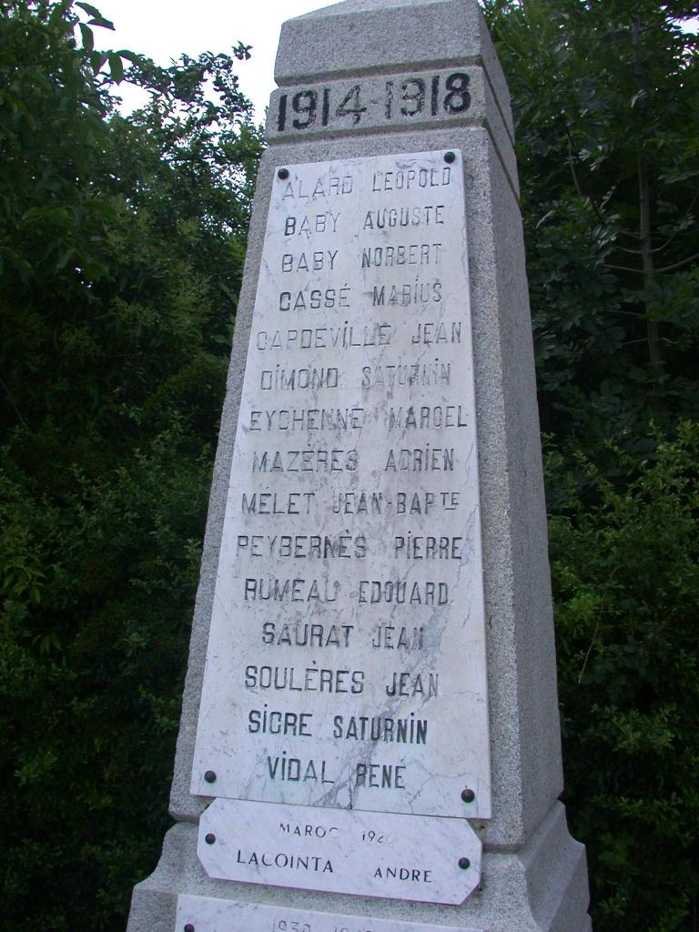 monument aux morts de la guerre de 1914-1918, de la guerre du Maroc et de la guerre de 1939-1945