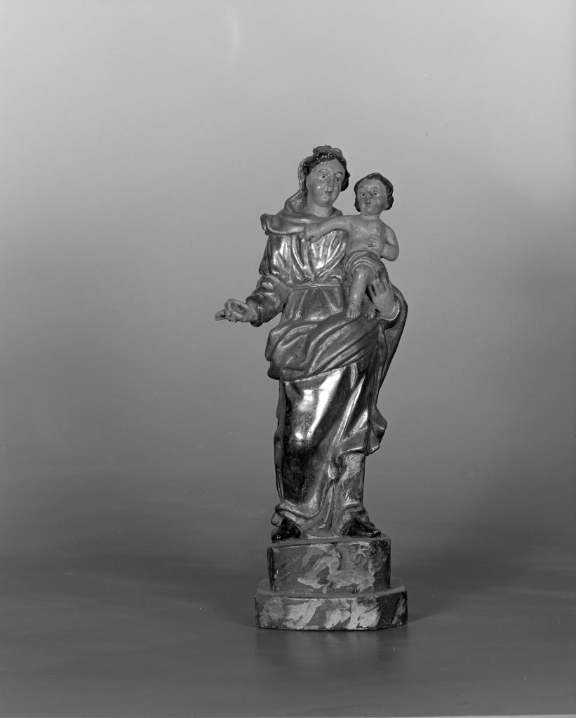 statue : Vierge à l'Enfant