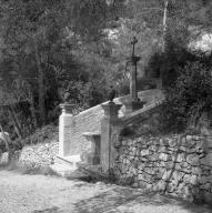 ensemble commémoratif des Auzils dit cimetière marin