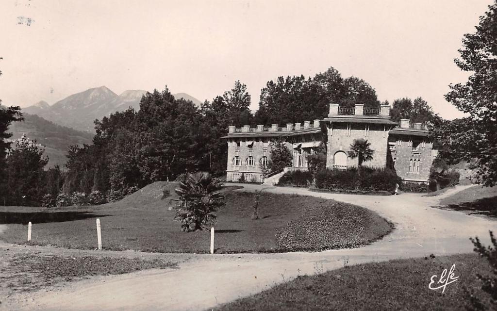 établissement thermal et hôtel