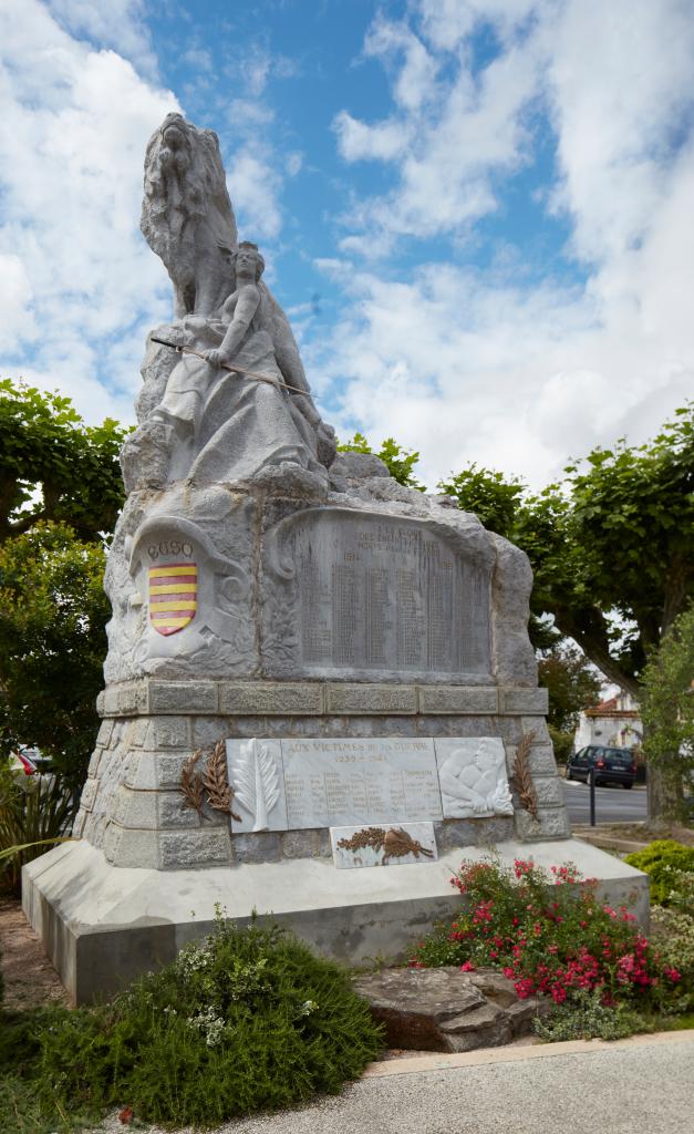 monument aux morts de la guerre de 1914-1918, de la guerre de 1939-1945, de la guerre d'Indochine (1946-1954) et de la guerre d'Algérie (1954-1962)