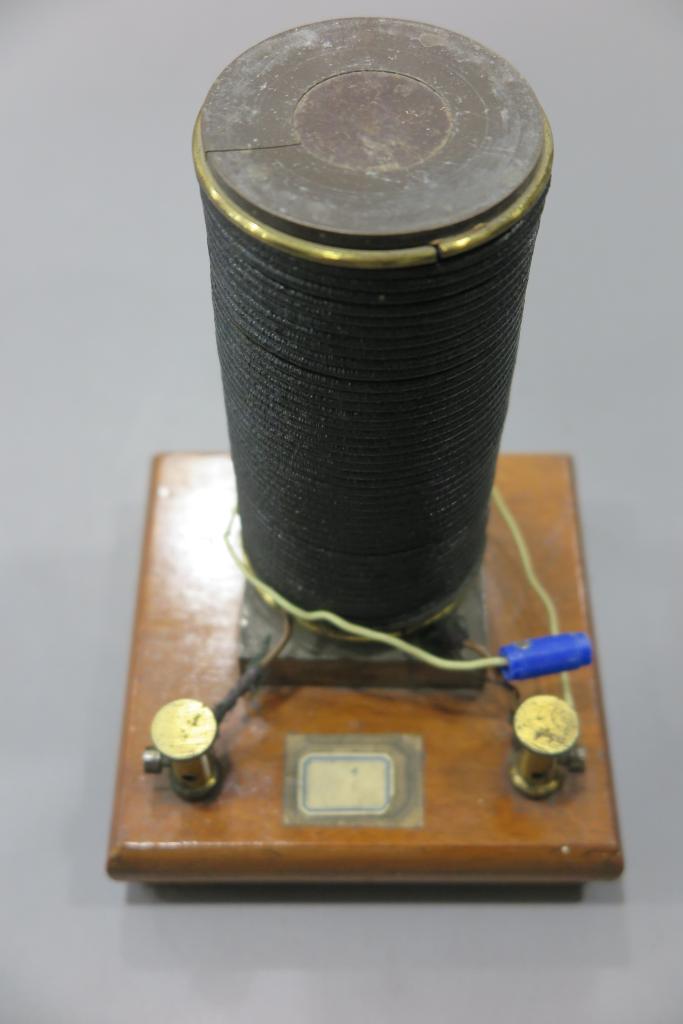 électro-aimant Elihu Thomson