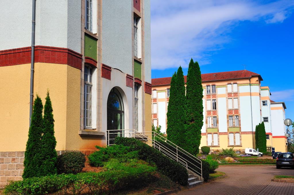 hôpital psychiatrique de Cayssiols, aujourd'hui centre Hospitalier Sainte-Marie de Rodez