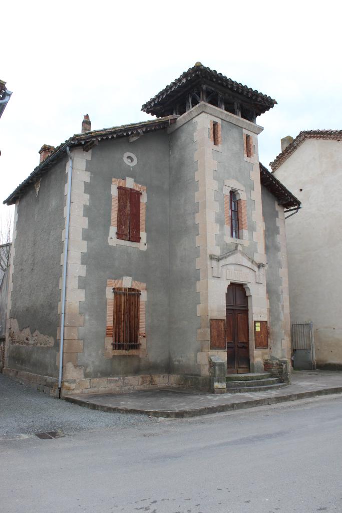 ancienne mairie-école de Varen