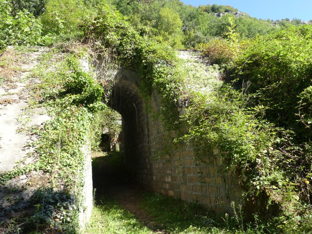 ponceau ferroviaire, passage inférieur