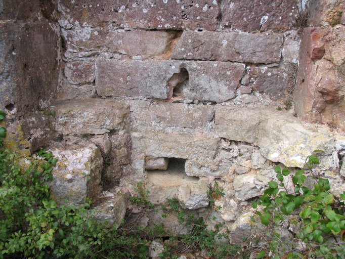 château fort du Bastit (dit aussi de Taillefer)
