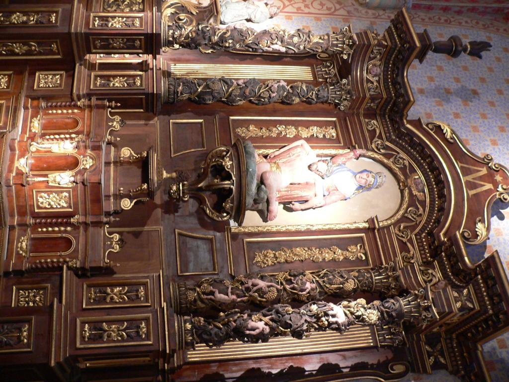 autel secondaire de la Vierge de Pitié : retable