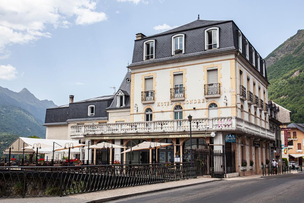 Hôtel de Londres (ancien), actuellement Hôtel Tourmalet