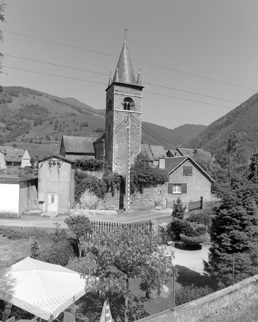 prieuré de bénédictins, église paroissiale Saint-Pierre, Saint-Ebons