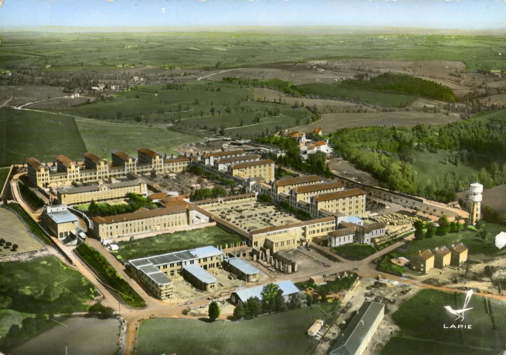 hôpital psychiatrique de Cayssiols, aujourd'hui centre Hospitalier Sainte-Marie de Rodez