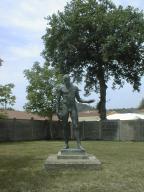statue (colossal) : Athlète dit Le Discobole