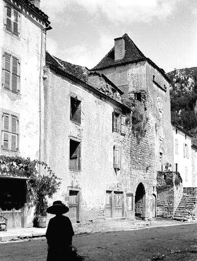 ancienne abbaye Saint-Pierre puis église paroissiale Notre-Dame de l'Assomption