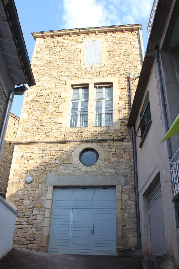 ancienne école de filles, actuelle médiathèque et Fablab