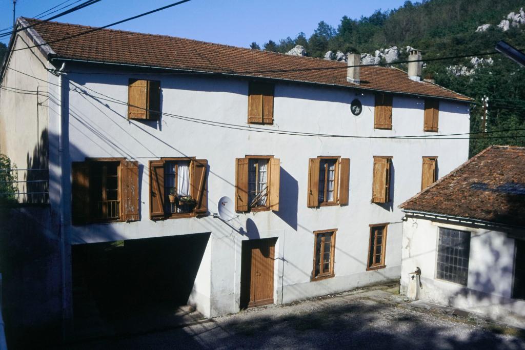 fabrique de peigne en corne Courtois puis Jouret