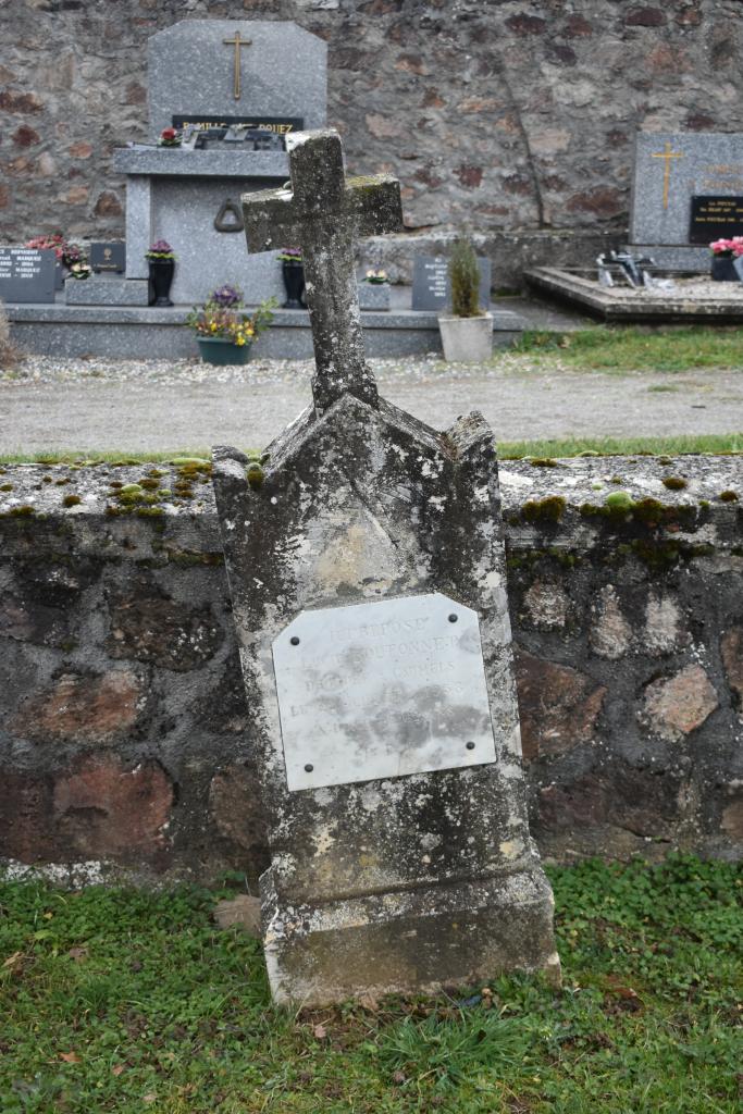 cimetière d'Ampiac