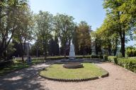 monument aux morts de la guerre de 1914-1918, de la guerre de 1939-1945 et de la guerre de 1954-1962 (Algérie)