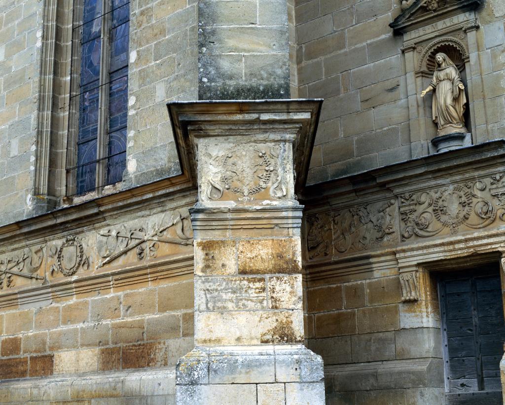 église paroissiale Saint-Pierre