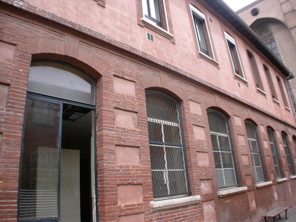 hôtel de Bernuy, puis collège universitaire, actuellement lycée Pierre de Fermat