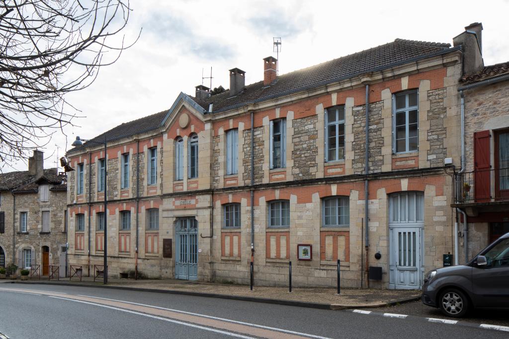 ancienne école de filles, actuelle médiathèque
