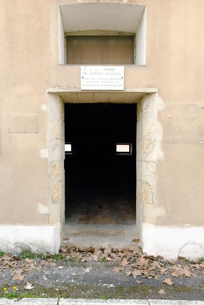 Quartier de cavalerie Henry, puis Quartier de cavalerie Espagne, Caserne d'artillerie et Centre d'Instruction du service de l'Intendance