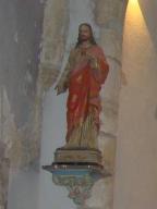 statue (petite nature) ; console : Christ du Sacré-Coeur