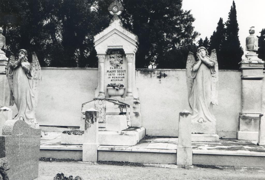 monument de Maury Seguy
