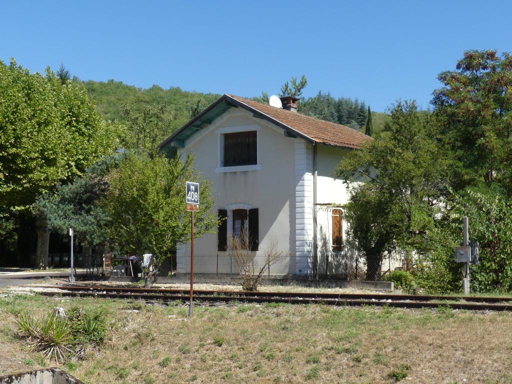maisons de garde-barrière